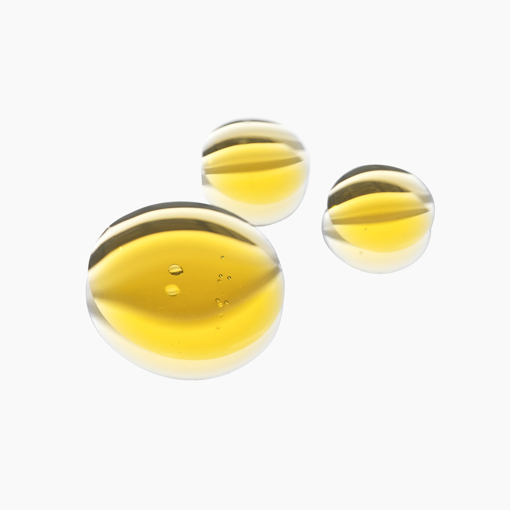 This luxurious night oil will flood your skin with hydration. Wake up to head-turning radiance as this works overnight to improve the production of natural collagen, lift and fade hyperpigmentation all while protecting the skin’s barrier. This high-performance botanical oil stabilizes oil production and speeds up cell turnover as you sleep, thus reducing breakouts - making it suitable for any skin type. Instantly comfort delicate, dull complexions and completely transforms fatigued skin.